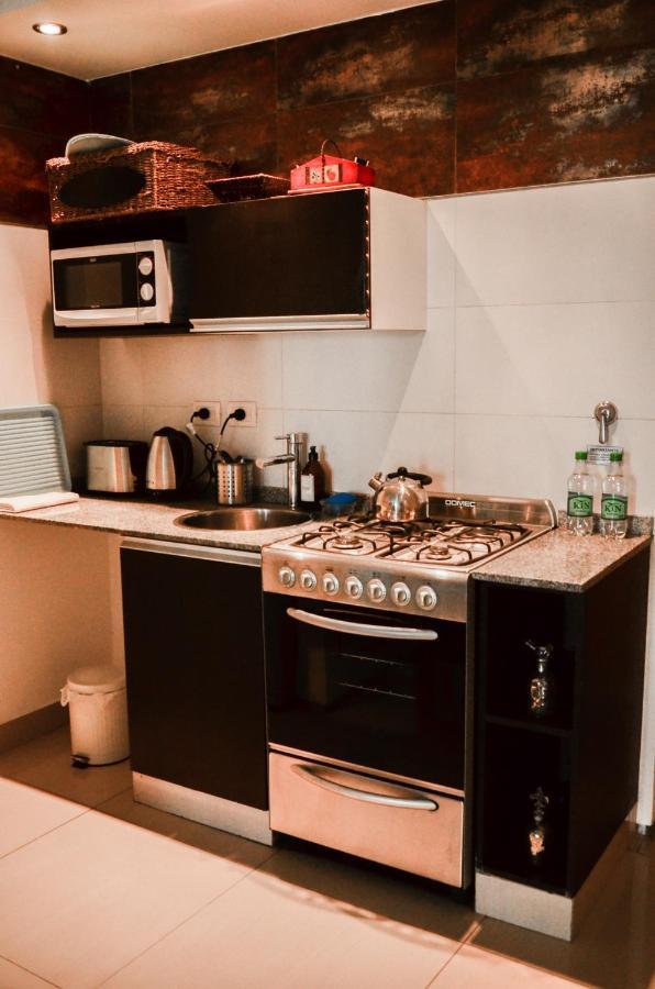 Monoambiente Super Amplio Y Comodo, Ideal Para Explorar La Ciudad Buenos Aires Kültér fotó